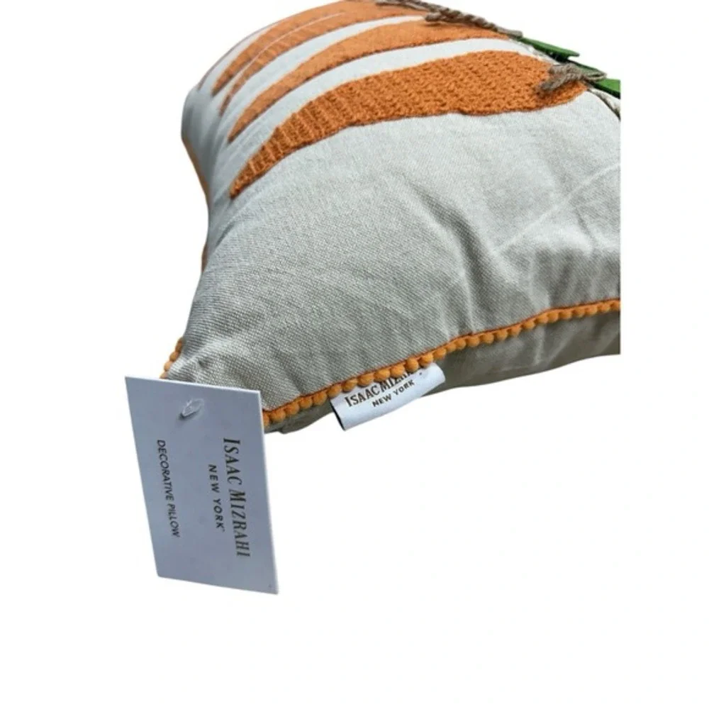 Isaac Mizrahi Decor Pillow Spring Carrots Garden Home Cozy Rectangle‎ New Nwt